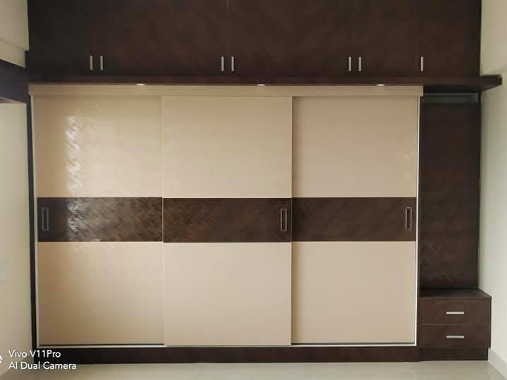 Sliding Door Wardrobe