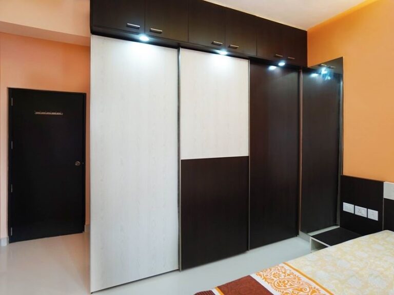 Sliding Door Wardrobe